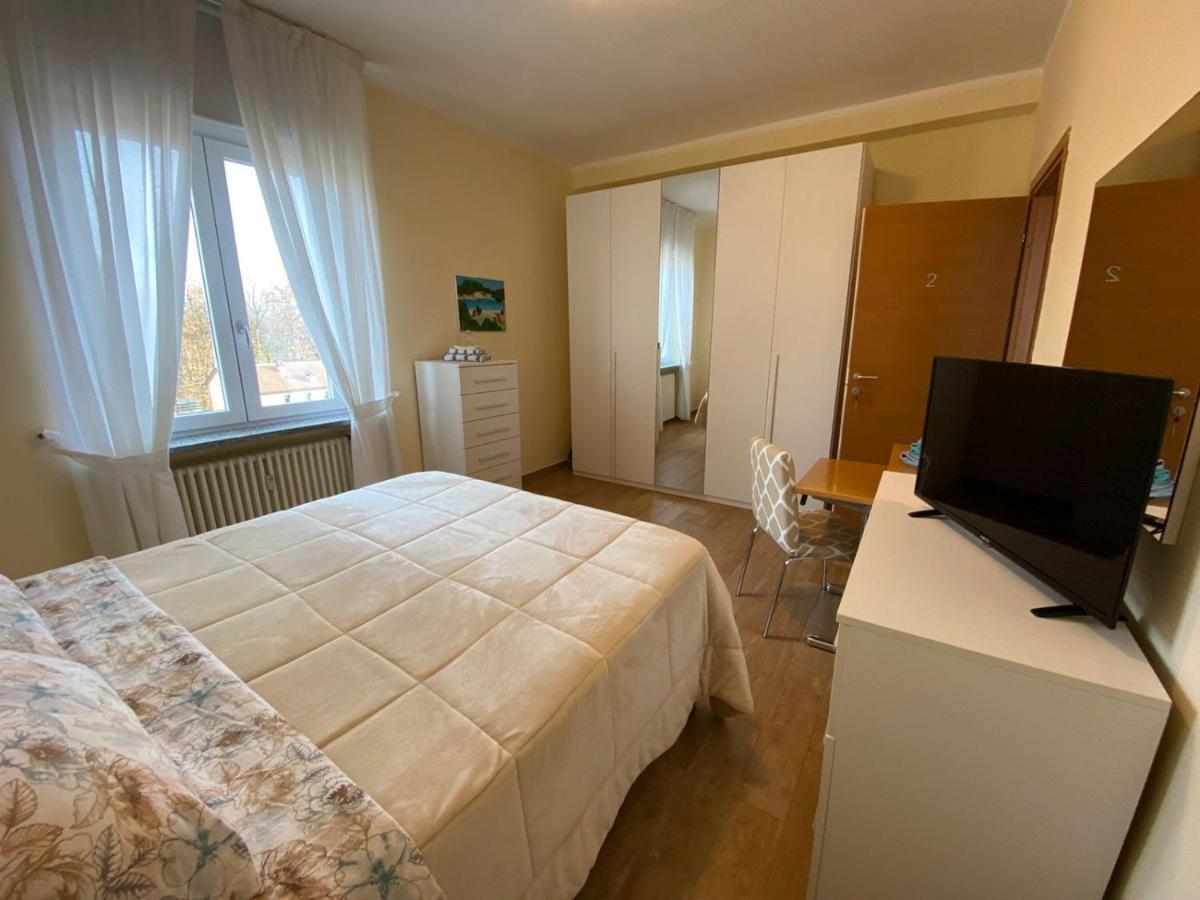 De Candia House Lägenhet Rescaldina Exteriör bild