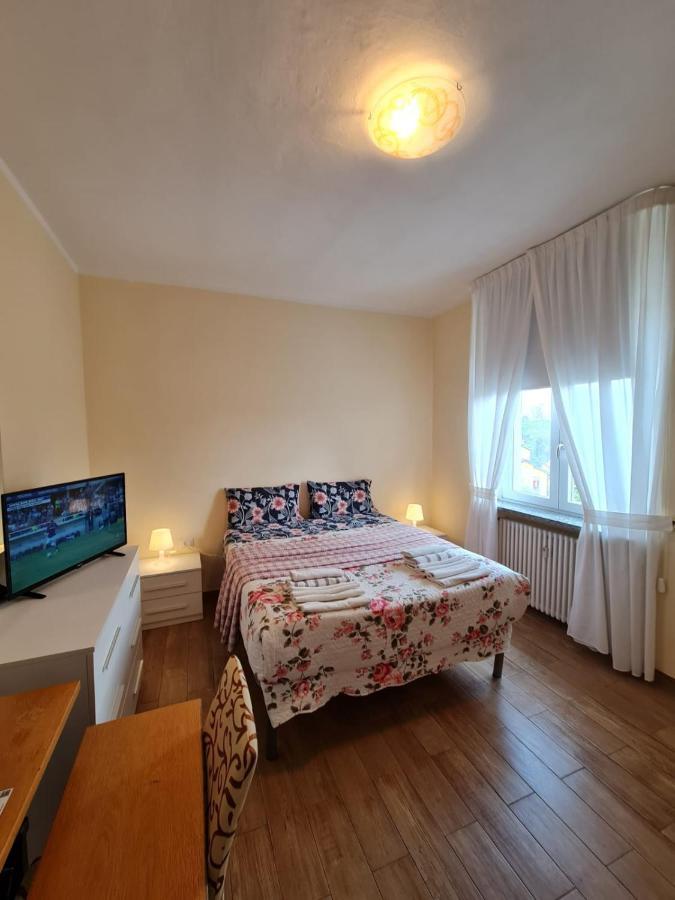 De Candia House Lägenhet Rescaldina Exteriör bild