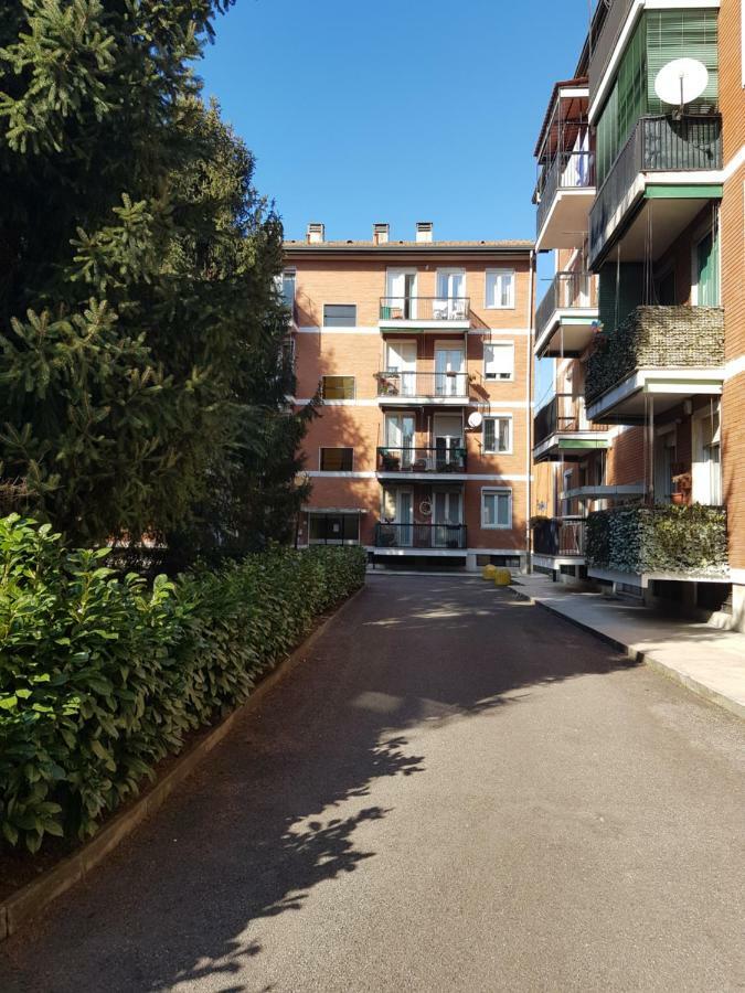 De Candia House Lägenhet Rescaldina Exteriör bild